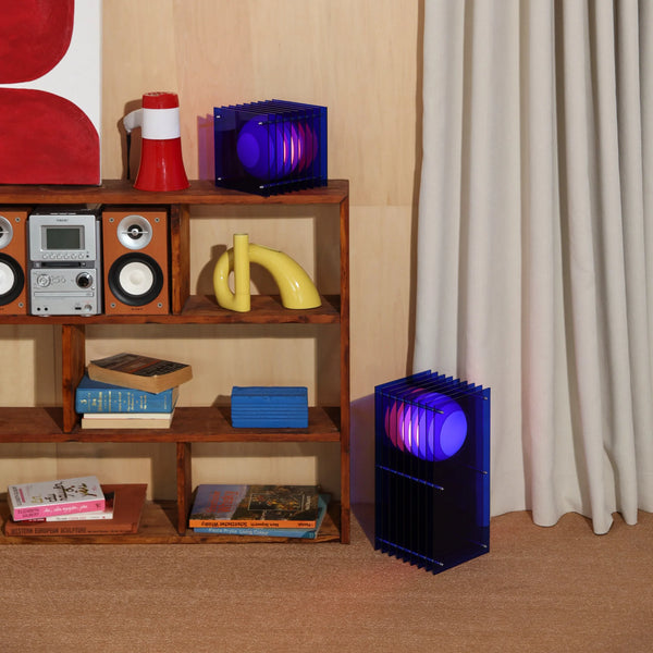 Lampe LOP rectangle acrylique bleue