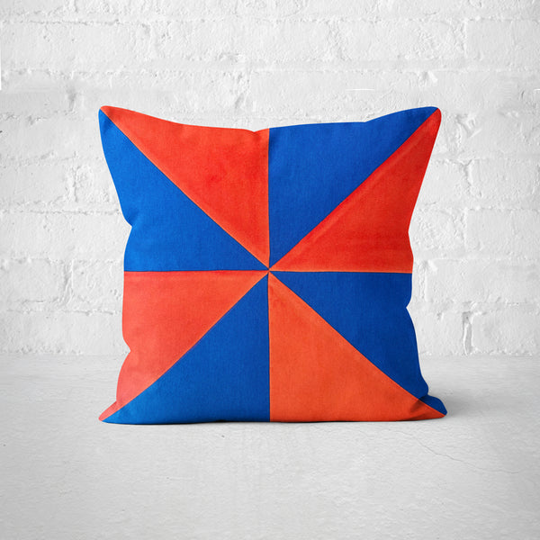 Coussin Monica